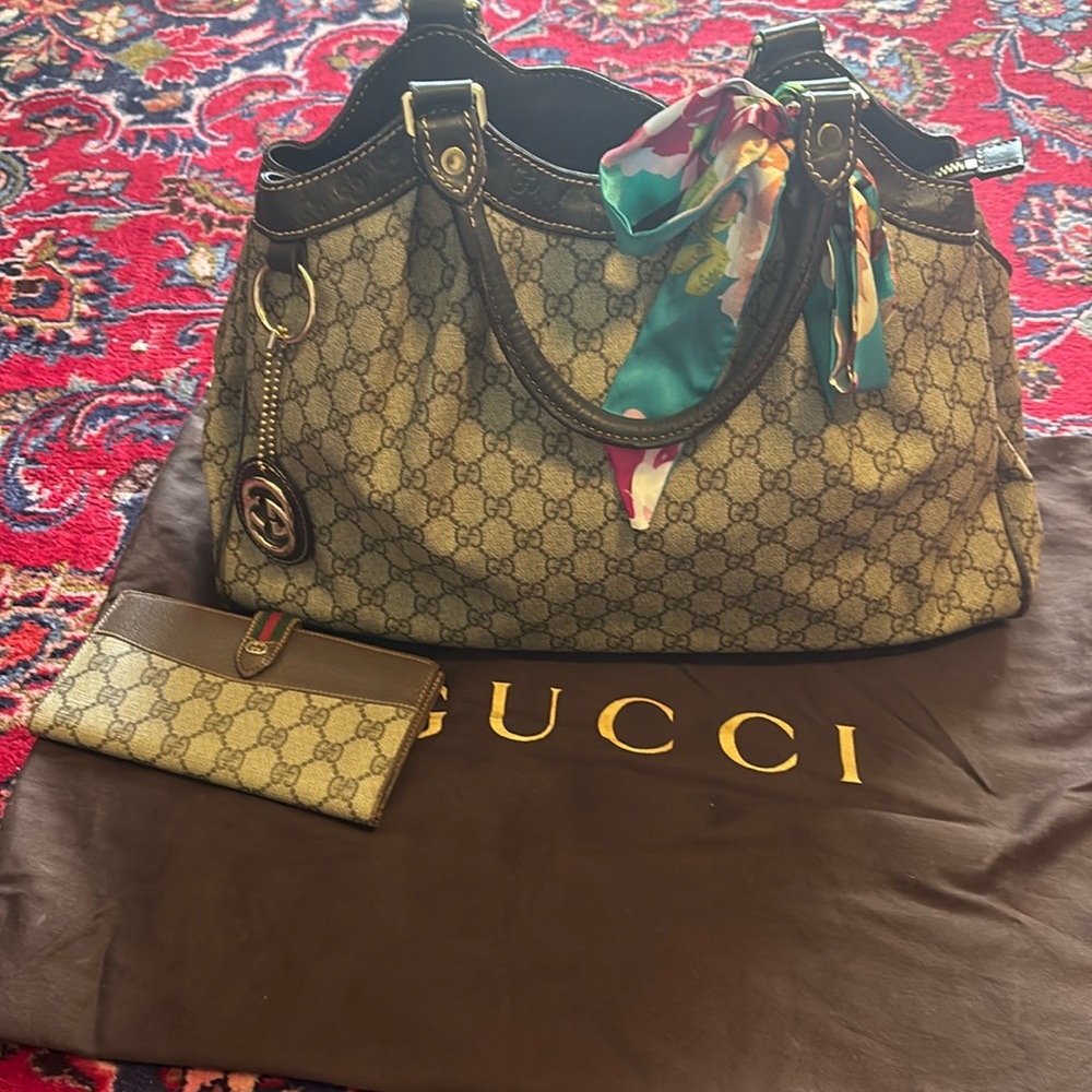 Gucci Bag & Wallet Set